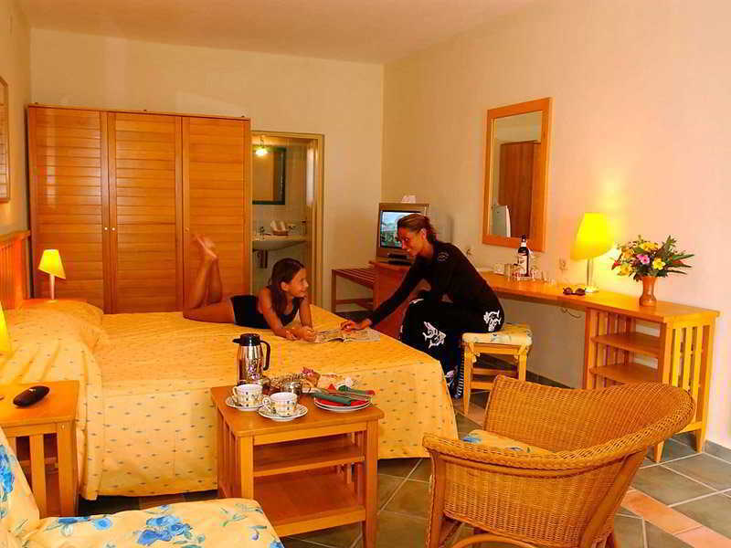 Sunbeach Hotel & Resort Bakau ภายนอก รูปภาพ