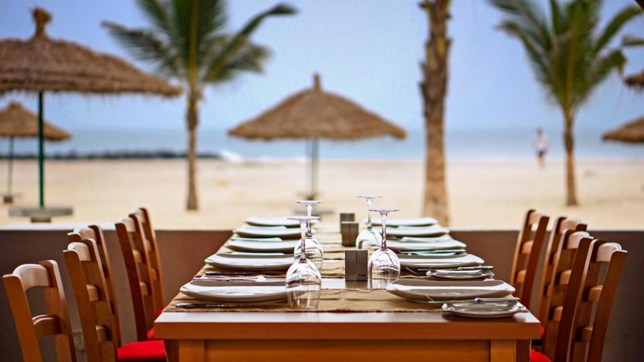 Sunbeach Hotel & Resort Bakau ภายนอก รูปภาพ