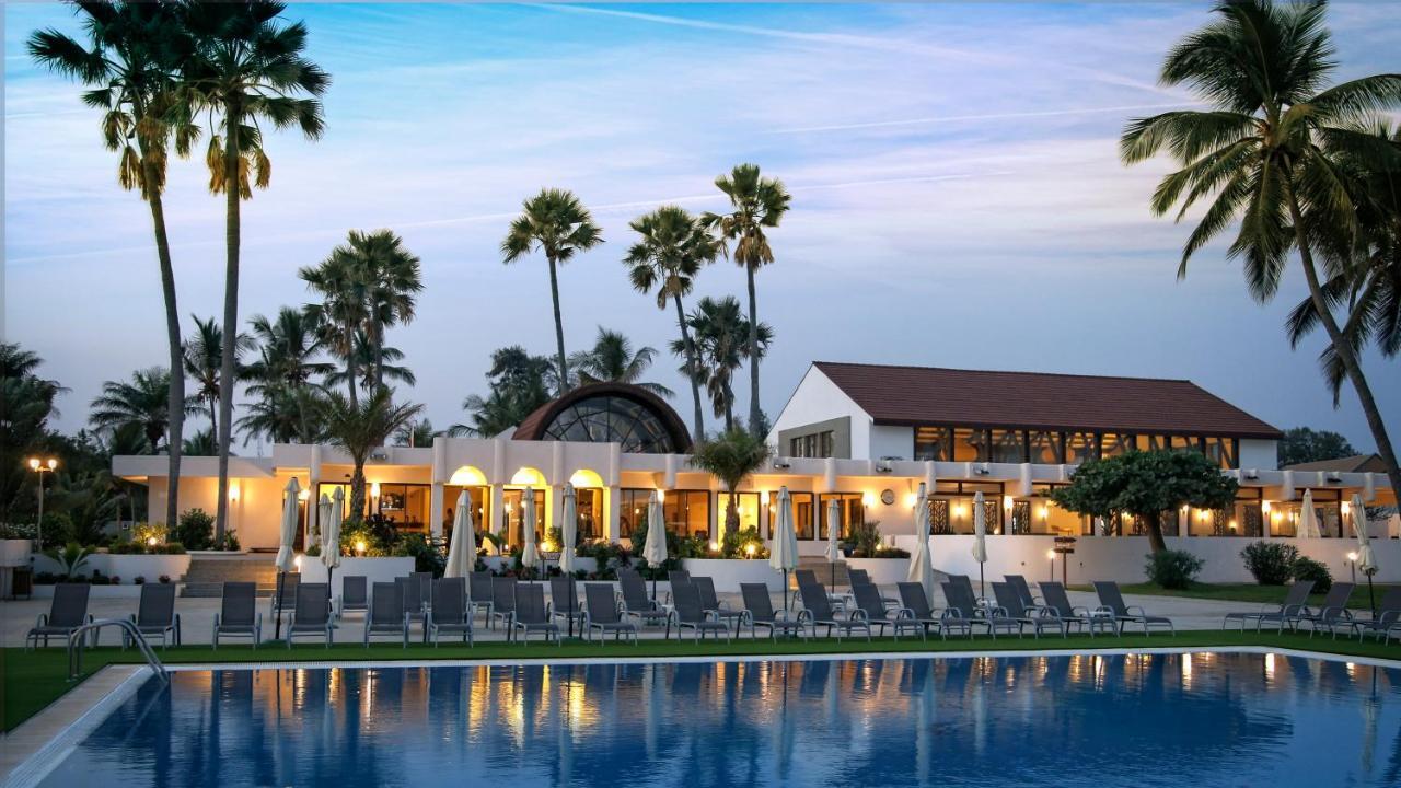 Sunbeach Hotel & Resort Bakau ภายนอก รูปภาพ