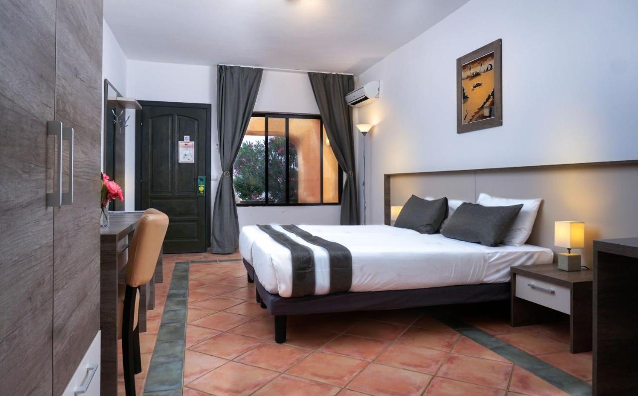 Sunbeach Hotel & Resort Bakau ภายนอก รูปภาพ